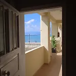 Constantsia Aparthotel 2*