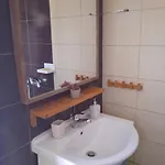 Constantsia Aparthotel Kato Assos