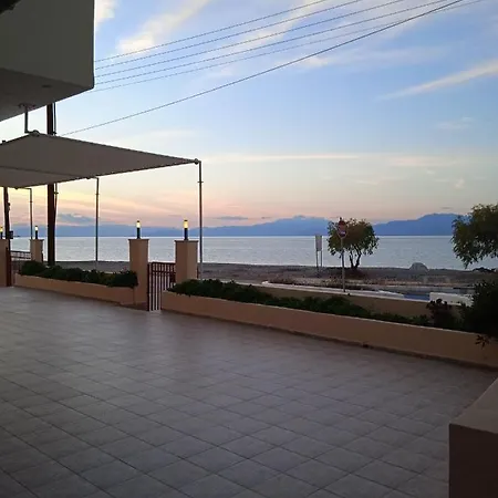 Constantsia Aparthotel 2*