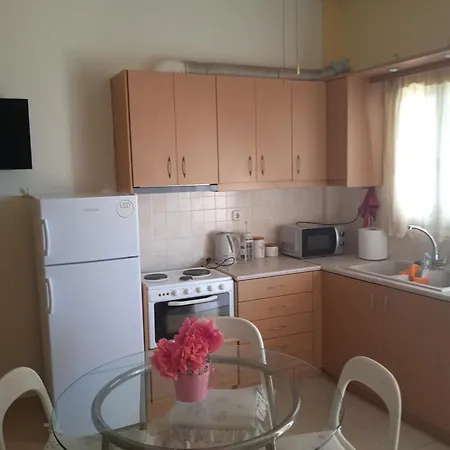 Ξενοδοχείο με διαμερίσματα Constantsia 2*