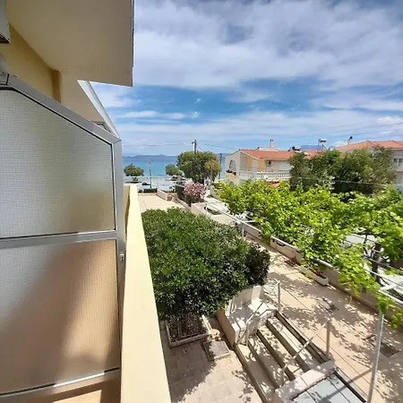Constantsia Aparthotel