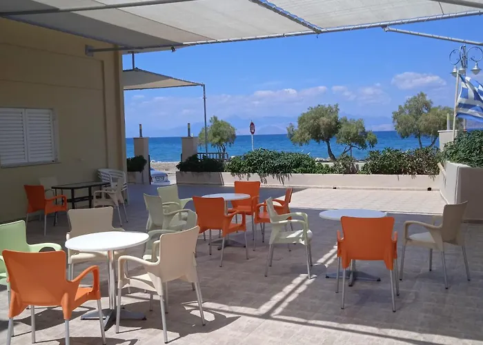 Constantsia Aparthotel 2*