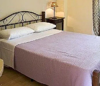 Constantsia Lejlighedshotel 2*